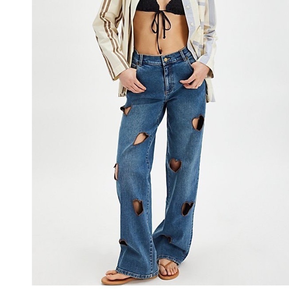 Stoned Immaculate Love Street Jeans Size 27 Denim Heart Details Mid Rise